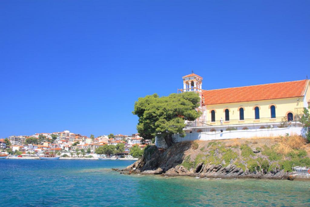 House Roula Hotel Neos Marmaras Bagian luar foto