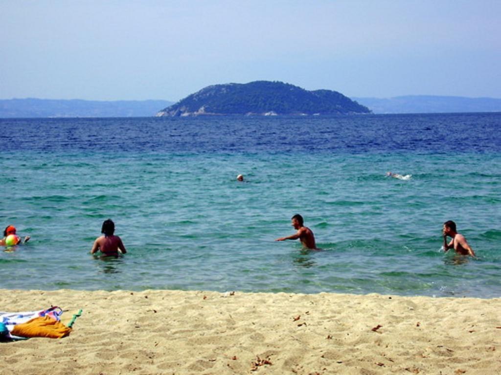 House Roula Hotel Neos Marmaras Bagian luar foto