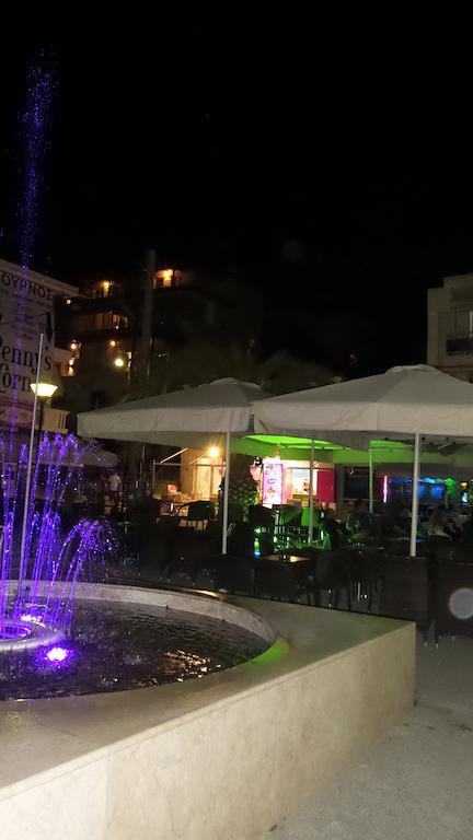 House Roula Hotel Neos Marmaras Bagian luar foto