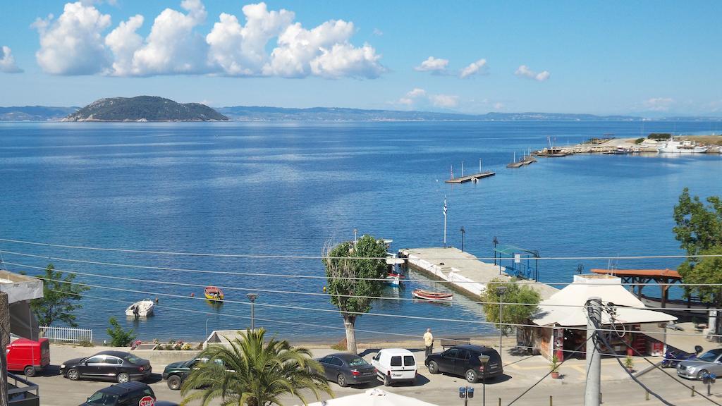 House Roula Hotel Neos Marmaras Bagian luar foto