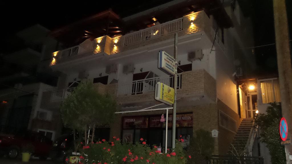 House Roula Hotel Neos Marmaras Bagian luar foto