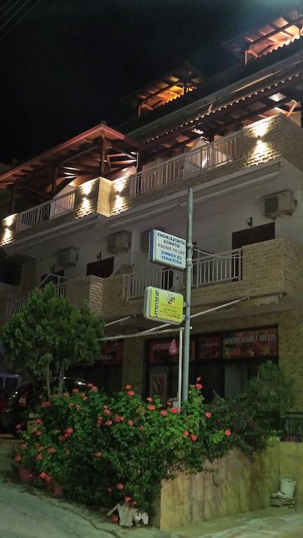 House Roula Hotel Neos Marmaras Bagian luar foto