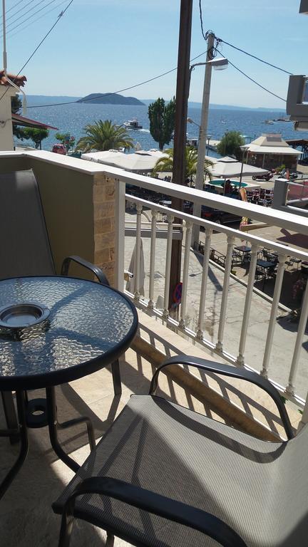 House Roula Hotel Neos Marmaras Bagian luar foto