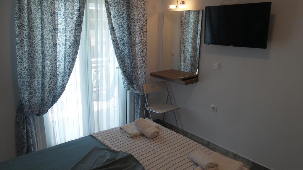 House Roula Hotel Neos Marmaras Bagian luar foto