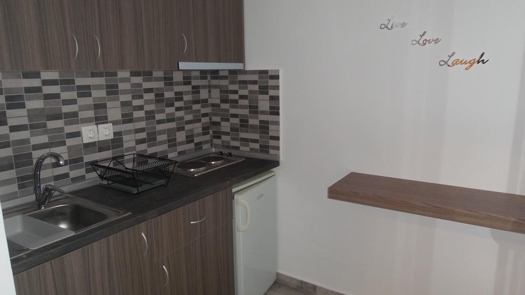 House Roula Hotel Neos Marmaras Bagian luar foto