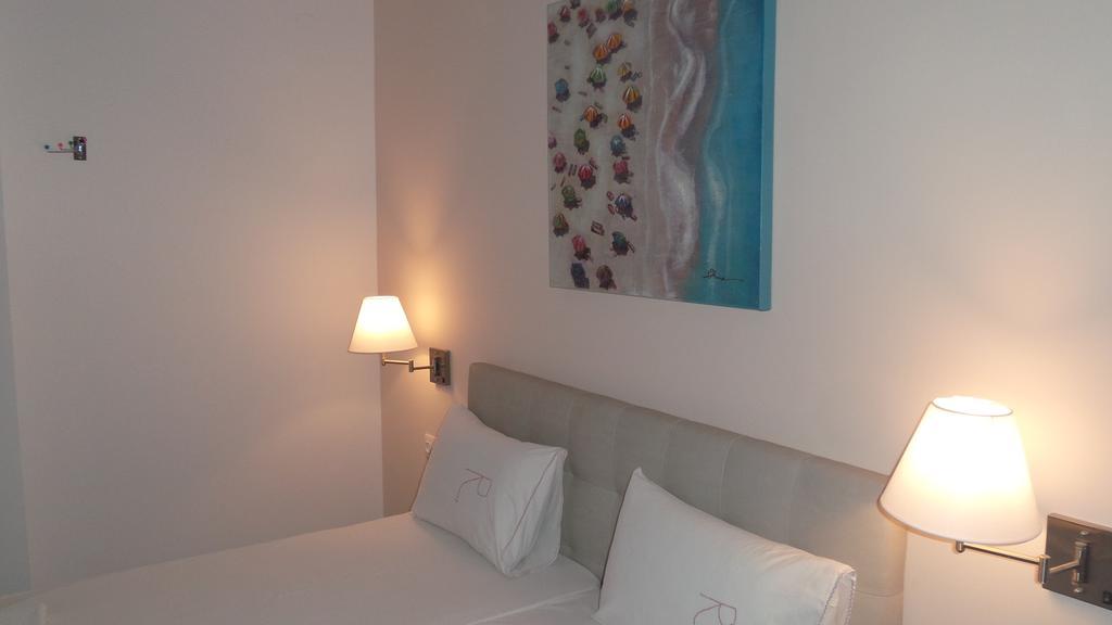 House Roula Hotel Neos Marmaras Bagian luar foto