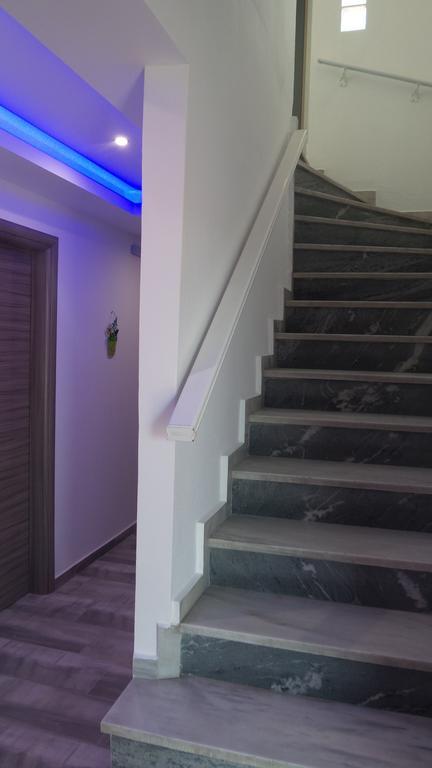 House Roula Hotel Neos Marmaras Bagian luar foto