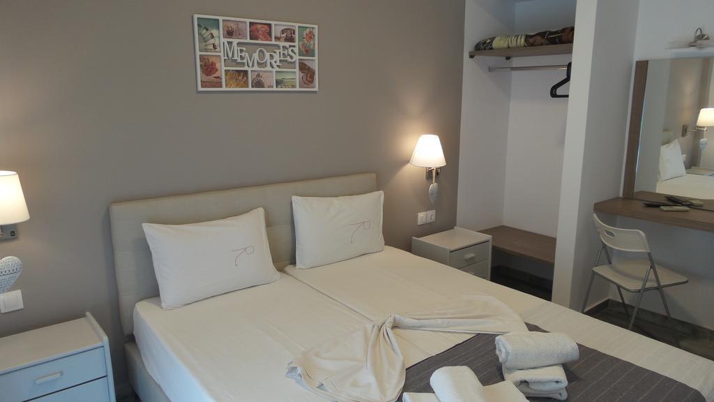 House Roula Hotel Neos Marmaras Bagian luar foto